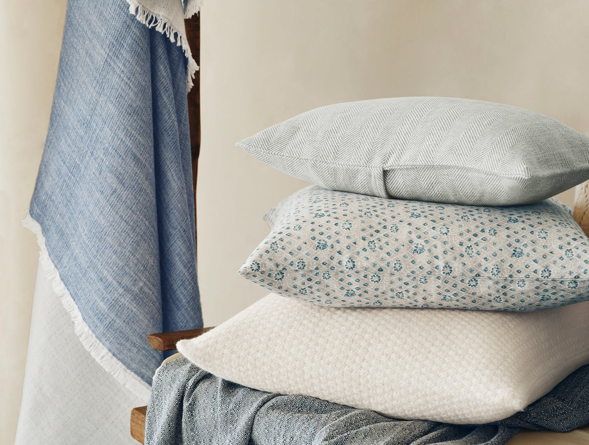 Organic Throw and Decorative Pillow Cover Set by Sonfan