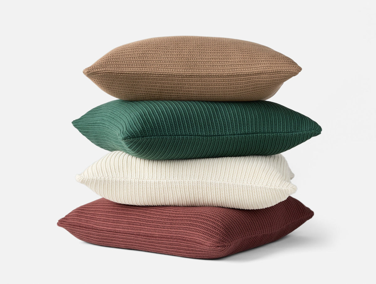 Organic Knit Throw and Decorative Pillow Cover Set by Sonfan
