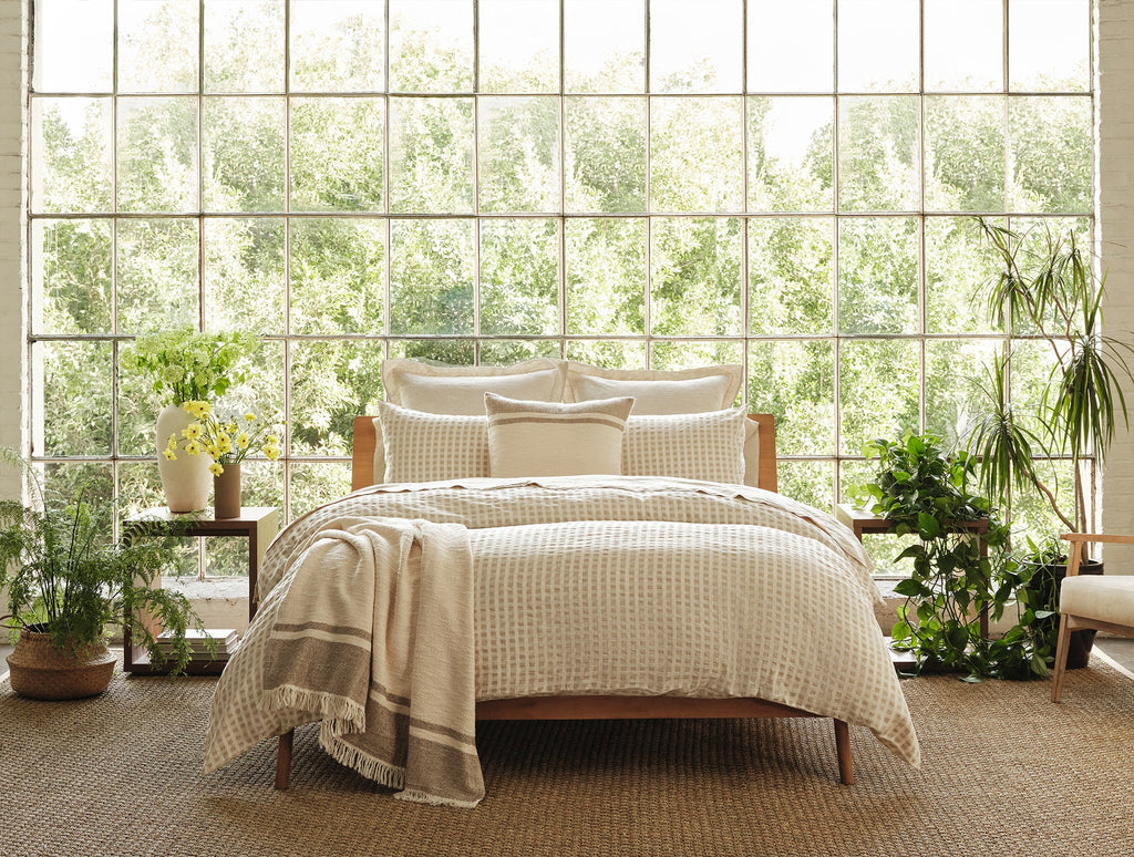 Organic Decorative Throw Pillow Cover by Sonfan